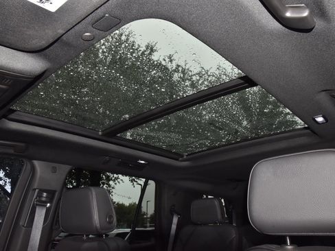 Used 2023 GMC Yukon Denali w/ LPO, Floor Liner Package image 34