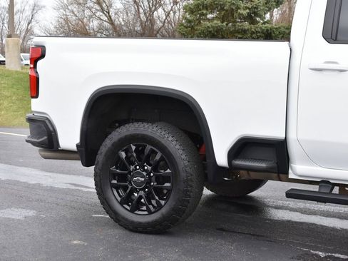 Used 2025 Chevrolet Silverado 3500 LT w/ Trail Boss Package AWD/4WD image 6