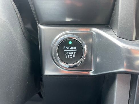Used 2022 Ford F150 Lariat w/ Equipment Group 502A High AWD/4WD image 53