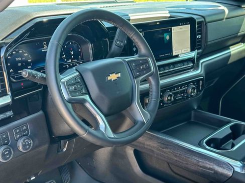 Used 2025 Chevrolet Silverado 3500 LTZ w/ LTZ Premium Package AWD/4WD image 12