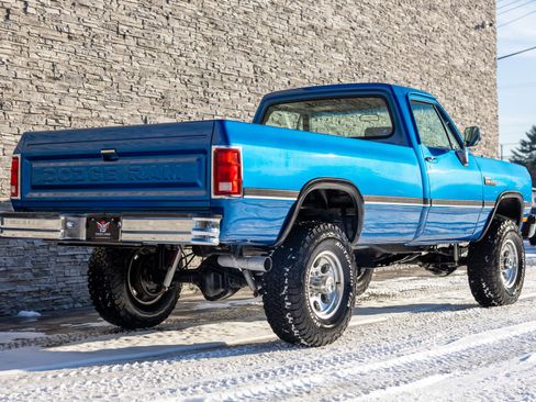 Used 1992 Dodge D/W Truck 250 image 13