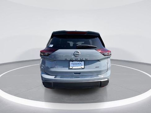Certified 2026 Nissan Rogue SV image 7