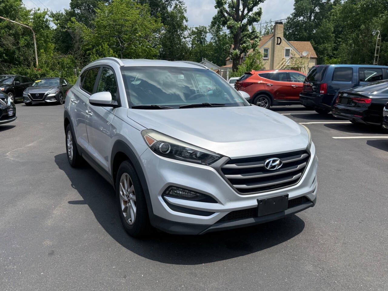 Used 2016 Hyundai Tucson SE w/ Option Group 02 AWD/4WD image 2
