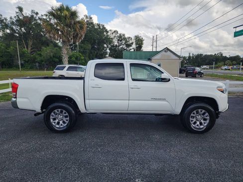 Used 2016 Toyota Tacoma SR5 image 6