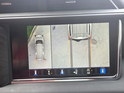 Used 2022 GMC Yukon Denali image 31