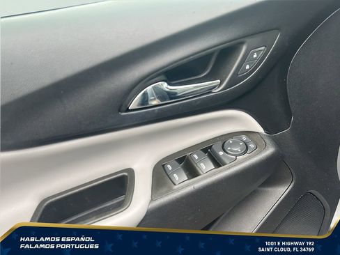 Used 2023 Chevrolet Equinox LS w/ LS Convenience Package FWD image 11