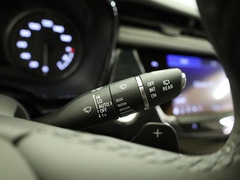 Used 2023 Cadillac XT6 Premium Luxury w/ Technology Package image 28