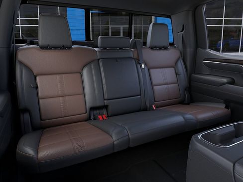 New 2026 Chevrolet Silverado 1500 High Country w/ Z71 Off-Road Package AWD/4WD image 17