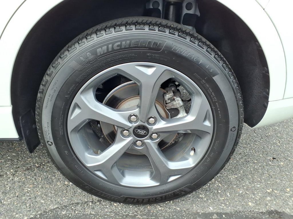 Used 2023 Ford Escape ST-Line w/ Tech Pack #1 AWD/4WD image 17