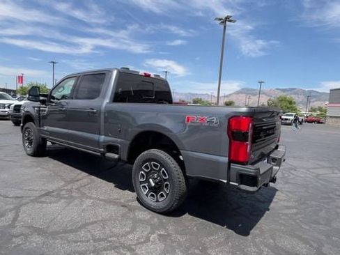 New 2025 Ford F350 Platinum w/ FX4 Off-Road Package image 51
