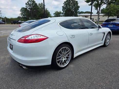 Used 2013 Porsche Panamera S RWD image 5