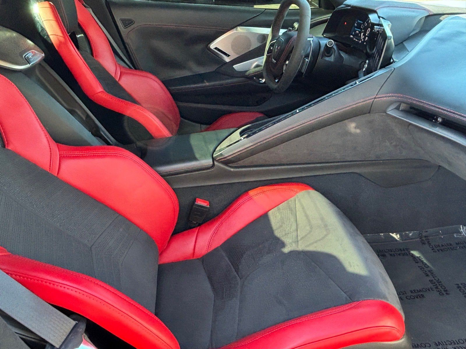 Used 2021 Chevrolet Corvette Stingray Premium Conv w/ Z51 Performance Package RWD image 31