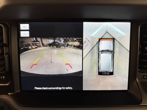 Used 2023 Ford Bronco Badlands w/ Sasquatch Package image 14