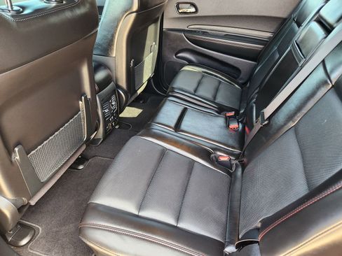 Used 2025 Dodge Durango GT AWD/4WD image 32
