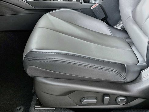 New 2026 Subaru Outback Premium AWD/4WD image 17