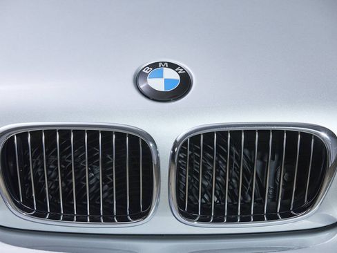 Used 2003 BMW M5 RWD image 38