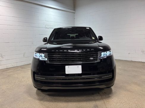 Used 2023 Land Rover Range Rover Long Wheelbase SE AWD/4WD image 3