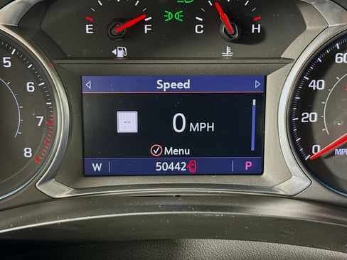 Used 2021 Chevrolet Traverse RS image 13