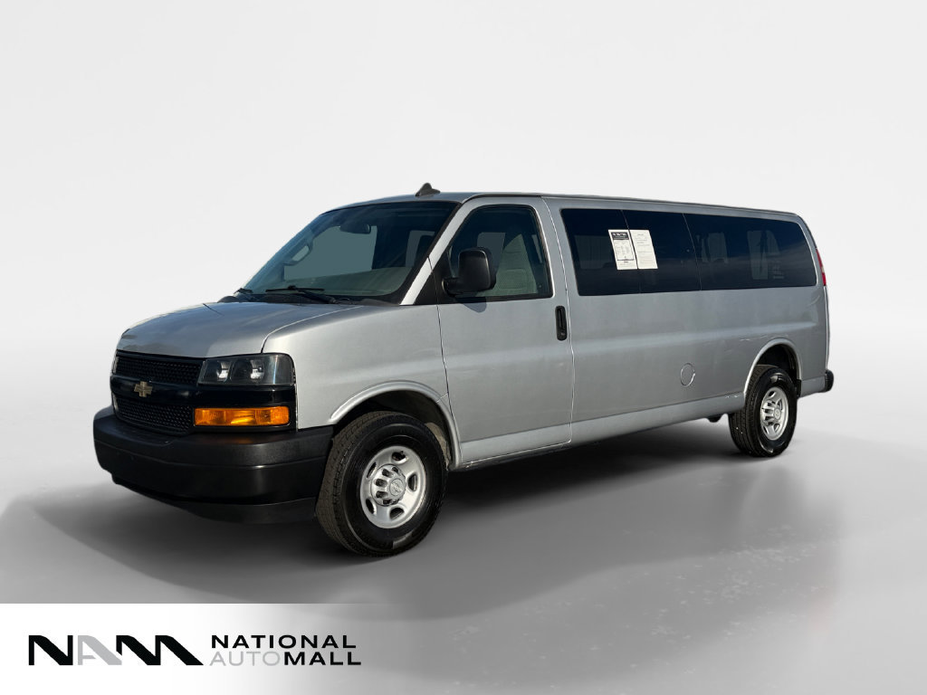Used 2019 Chevrolet Express 3500 LS RWD image 1
