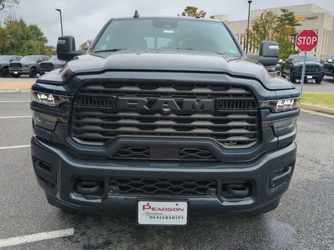 New 2026 RAM 2500 Big Horn AWD/4WD image 9