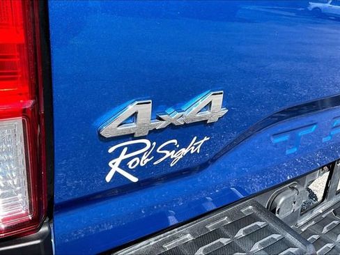 Used 2017 Toyota Tacoma SR5 image 23