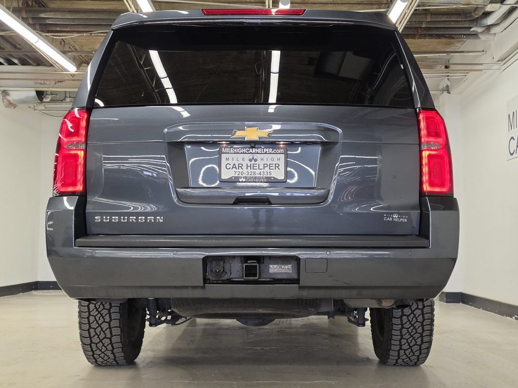 Used 2019 Chevrolet Suburban LT AWD/4WD image 10
