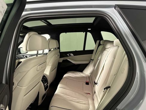 New 2026 BMW X5 xDrive40i w/ M Sport Package image 18