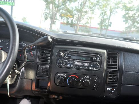 Used 2003 Dodge Dakota Sport image 24
