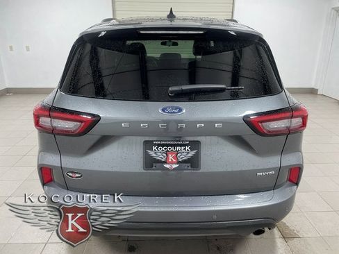 Used 2024 Ford Escape ST-Line w/ Tech Pack #1 image 5