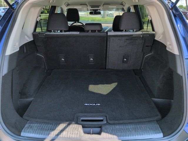 Certified 2023 Nissan Rogue SV FWD image 13