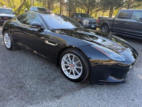 Used 2018 Jaguar F-TYPE Coupe image 7