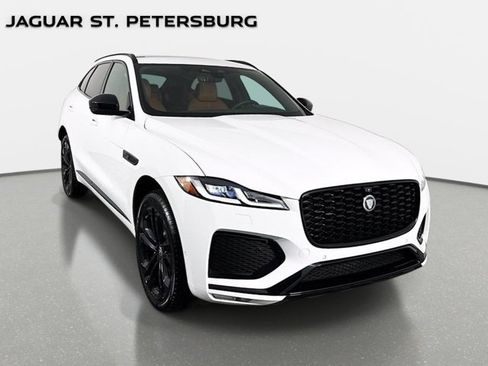 Used 2026 Jaguar F-PACE R-Dynamic S AWD/4WD image 3