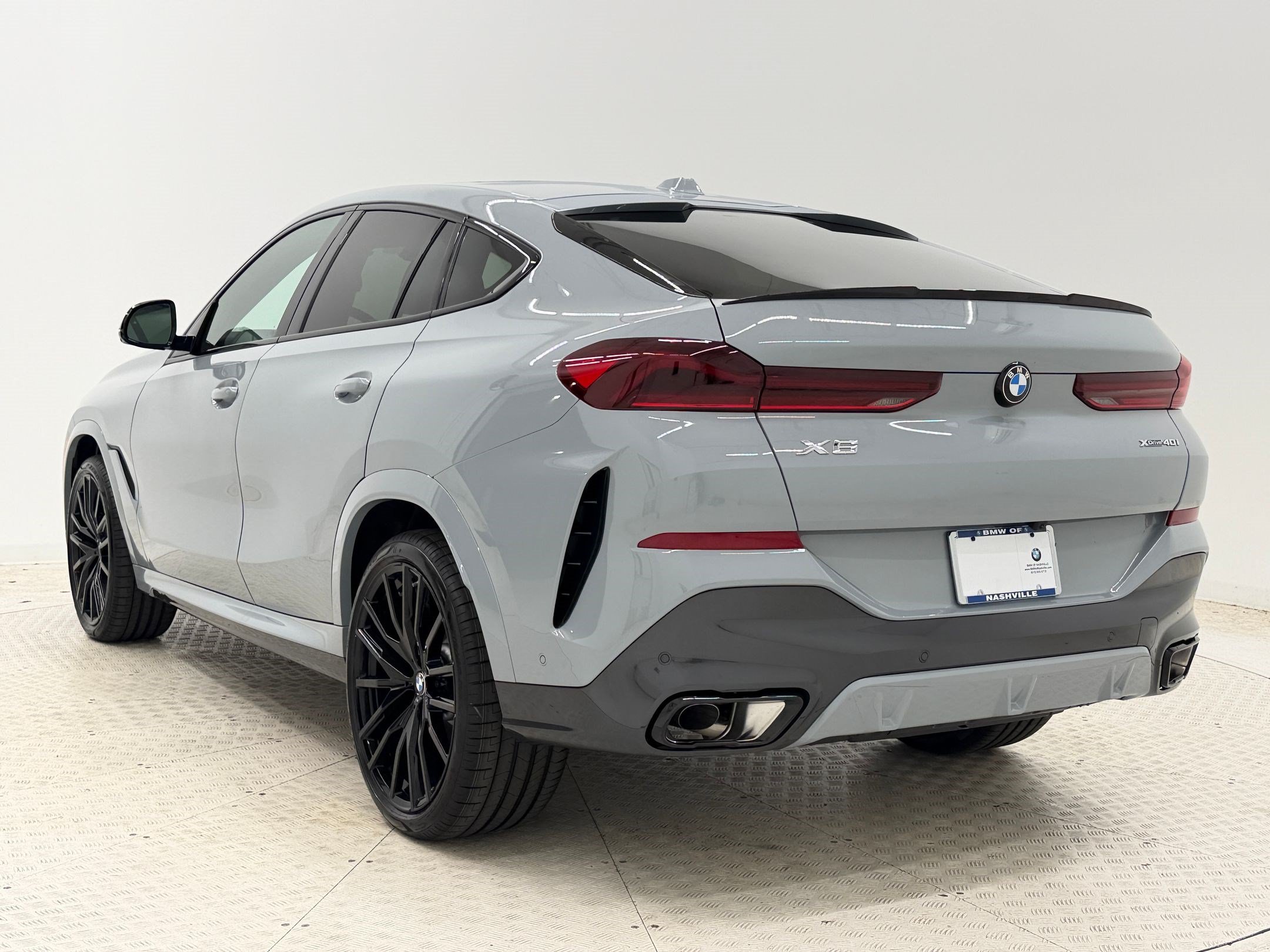 New 2027 BMW X6 xDrive40i AWD/4WD image 3