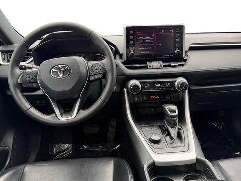 Used 2020 Toyota RAV4 XSE w/ XSE Grade Weather Package AWD/4WD image 10