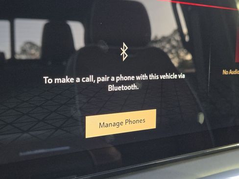 New 2026 GMC Sierra 2500 Denali Ultimate w/ LPO, Black Badging Package image 9