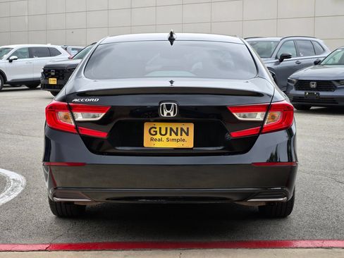 Used 2018 Honda Accord EX-L image 4