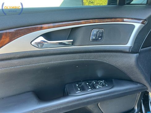 Used 2017 Lincoln MKZ Reserve w/ Technology Package FWD image 34