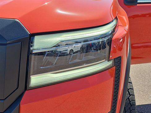 New 2025 Nissan Frontier Pro-X w/ Pro Convenience Package image 11