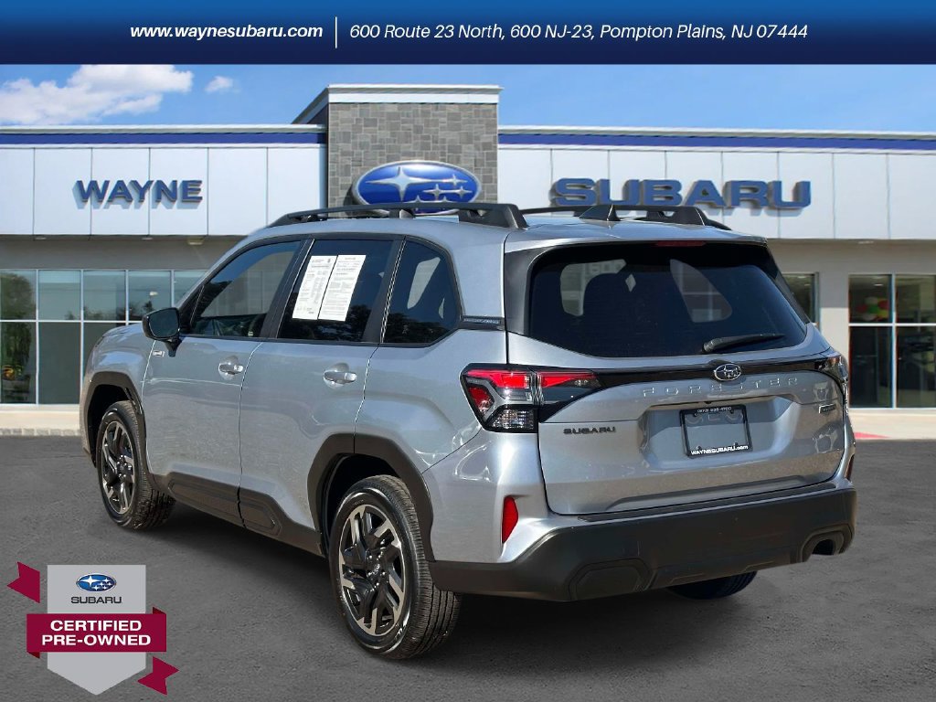 Certified 2025 Subaru Forester Premium AWD/4WD image 3