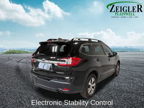 Used 2024 Subaru Ascent Premium w/ Convenience Package AWD/4WD image 7