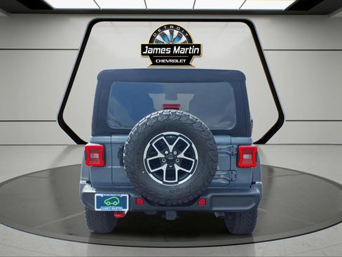 Used 2024 Jeep Wrangler Unlimited Rubicon w/ Technology Group AWD/4WD image 5