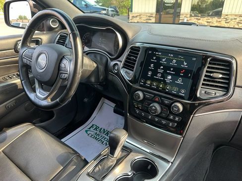 Used 2020 Jeep Grand Cherokee High Altitude AWD/4WD image 32