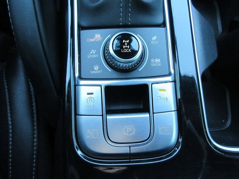 Used 2023 Kia Telluride SX X-Line image 30