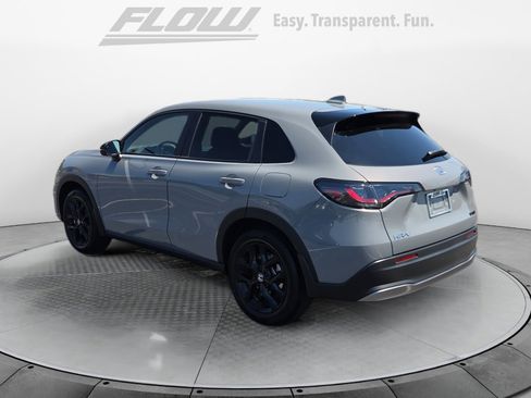Certified 2025 Honda HR-V Sport image 5