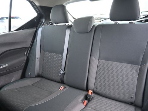 Certified 2023 Nissan Kicks SV image 24