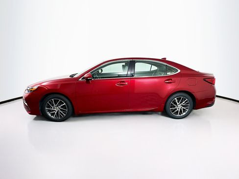 Used 2016 Lexus ES 350 w/ Luxury Package w/Wood Trim FWD image 4