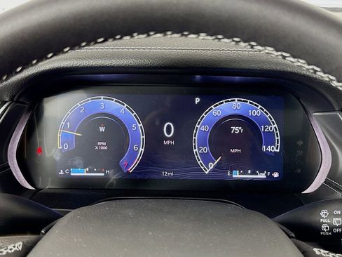 New 2025 Jeep Grand Cherokee Limited image 33