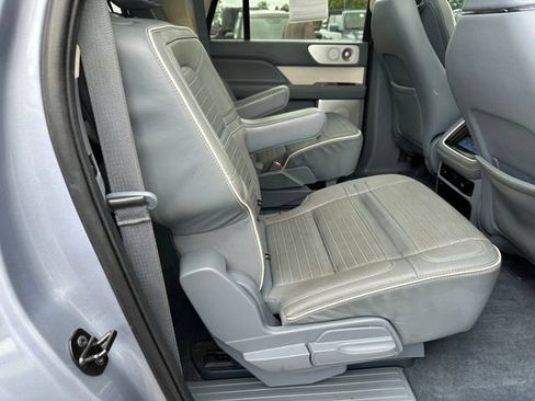 Used 2023 Lincoln Navigator L Black Label AWD/4WD image 10