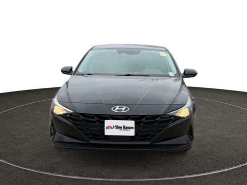 Used 2022 Hyundai Elantra SEL w/ Convenience Package image 10