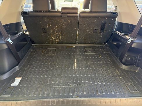 Used 2022 Toyota 4Runner Limited image 8